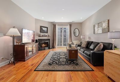 4616 N Kenmore Avenue Chicago IL 60640