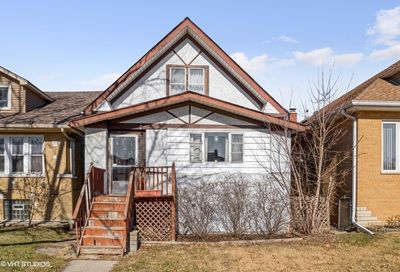 5548 W Wilson Avenue Chicago IL 60630