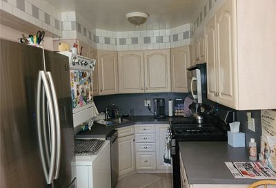 17-34 201 Street Bayside NY 11361