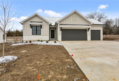 1718 E 127th Terrace Kansas City MO 64146
