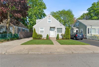 14 Green Lane Road Pawtucket RI 02861