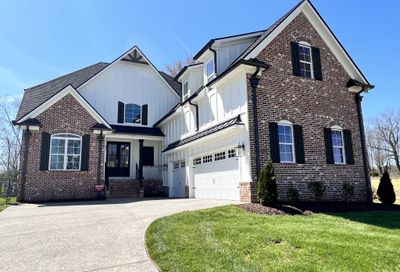 1122 Willow Springs Dr #12 Lebanon TN 37087