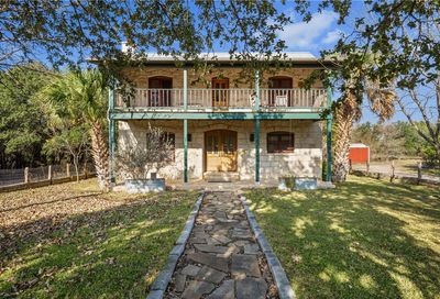 534 County Road 407 Spicewood TX 78669