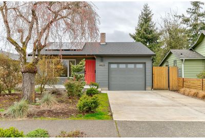 4823 SE 79th Ave Portland OR 97206