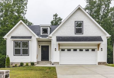 212 Cherokee Dr White Bluff TN 37187