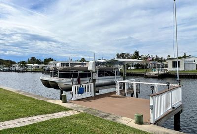 6836 Mount Quincy Drive NE St Petersburg FL 33702