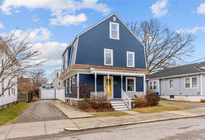 112 W Lawn Avenue Pawtucket RI 02860