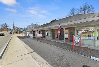 570 Putnam Pike Smithfield RI 02828