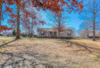 360 Raymond Hodges Rd Cottontown TN 37048
