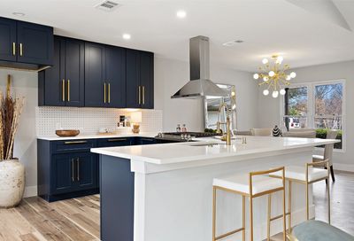 9800 Oak Run Drive Austin TX 78758