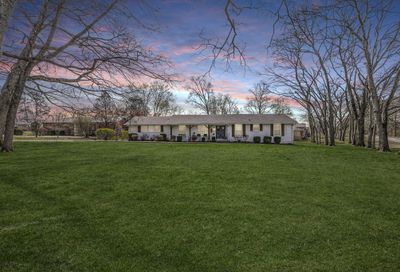 350 Indian Lake Rd Hendersonville TN 37075