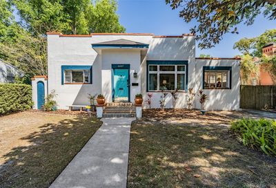 6007 N Flora Vista Avenue Tampa FL 33604