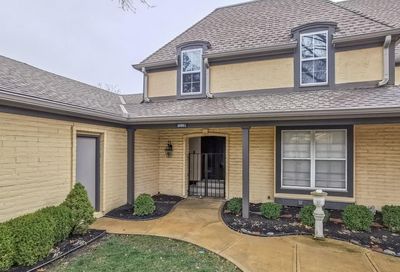 10851 Glenwood Street Overland Park KS 66211