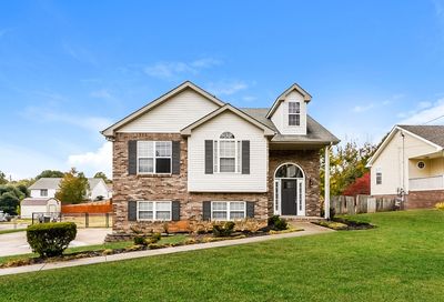 3167 Arrow Ln Clarksville TN 37043