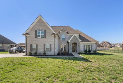 822 Brook Trl Lebanon TN 37087