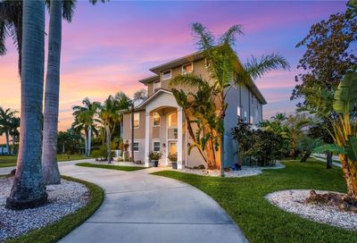 310 79th Street NW Bradenton FL 34209
