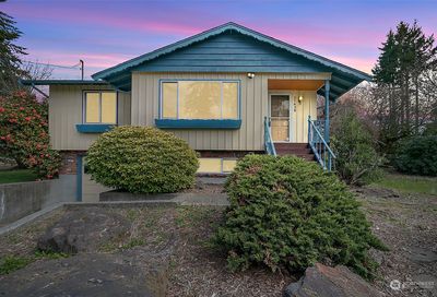 31438 8th Avenue SW Federal Way WA 98023