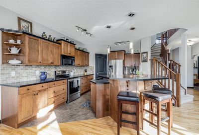 2569 Coopers Circle SW Airdrie AB T4B3K2