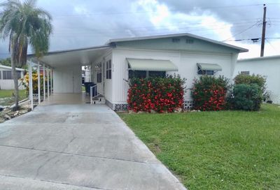 5118 Oakland Hills Avenue Sarasota FL 34234