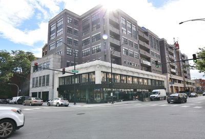 3833 N Broadway Street Chicago IL 60613