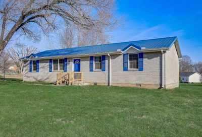 616 Volunteer Dr White House TN 37188