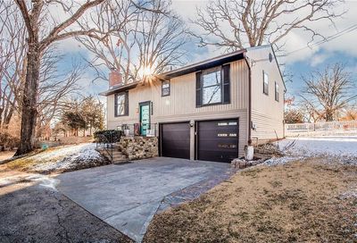 702 1/2 E 97th Street Kansas City MO 64131