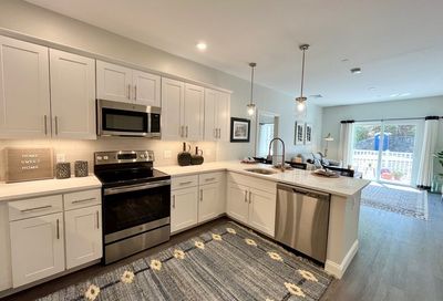 3110 Briarwood Village Clinton MA 01510