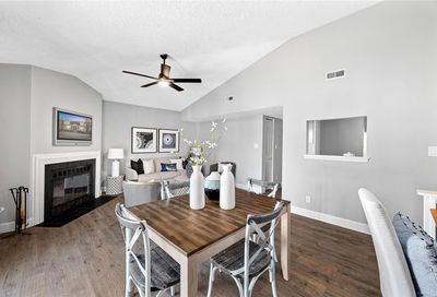 9017 N Swan Circle St Louis MO 63144