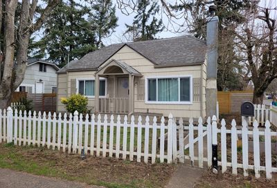 7334 SE 60th Ave Portland OR 97206