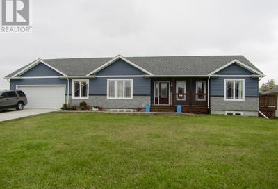 825 Huffman Court Fort Frances ON P9A0A4