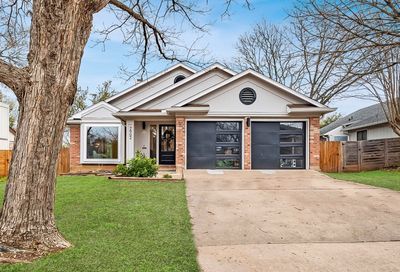7902 Finch Trail Austin TX 78745