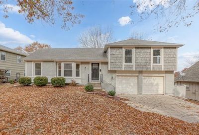 42 E 106th Street Kansas City MO 64114