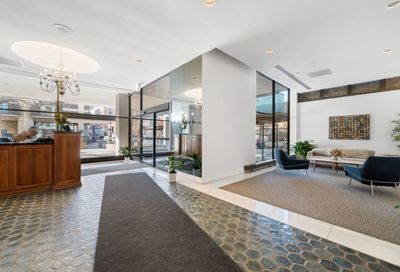 6171 N Sheridan Road Chicago IL 60660