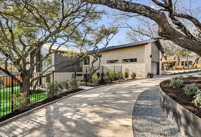 1704 Trevino Drive Austin TX 78746