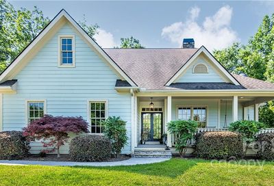 49 Peninsula Drive Mill Spring NC 28756