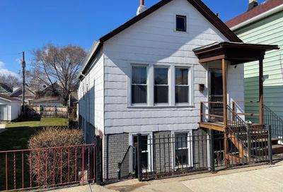 3016 S Lloyd Avenue Chicago IL 60608