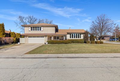 8100 W Gregory Street Chicago IL 60656