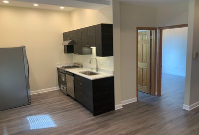 1303 W Flournoy Street Chicago IL 60607