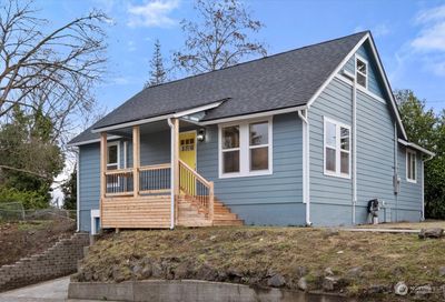 821 15th Street Bremerton WA 98337