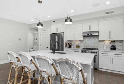 2-4 Elm St Boston MA 02122