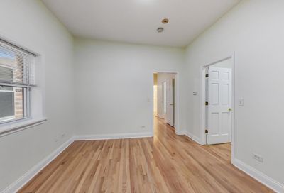 819 S Carpenter Street Chicago IL 60607