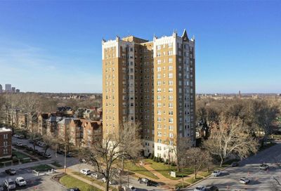 625 S Skinker Boulevard St Louis MO 63105