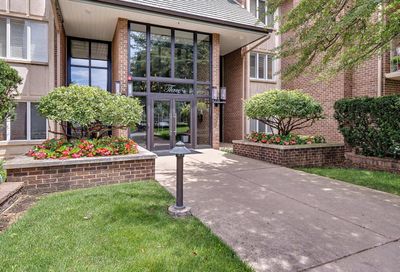 3 Oak Brook Club Drive Oak Brook IL 60523