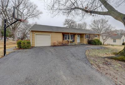 536 W 97th Street Kansas City MO 64114