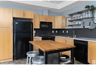#310 10808 71 AV NW Edmonton AB T6E0X7
