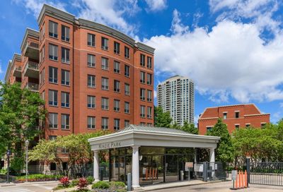 501 N Clinton Street Chicago IL 60654