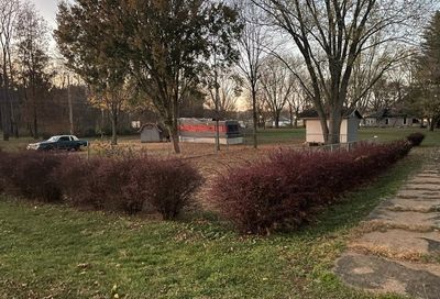 1055 S 8th Street Clinton IN 47842