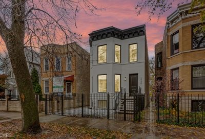 2508 N Francisco Avenue Chicago IL 60647