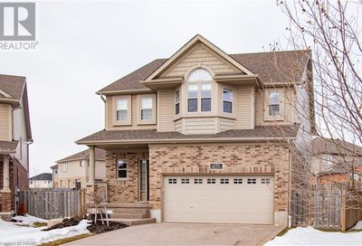 456 APPLEGATE Court Waterloo ON N2T0A9