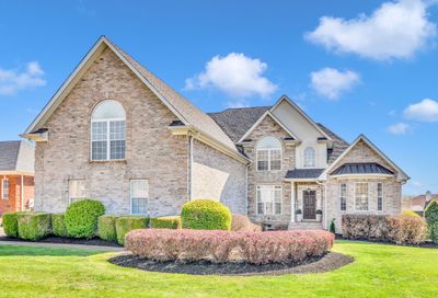 407 Five Oaks Blvd Lebanon TN 37087